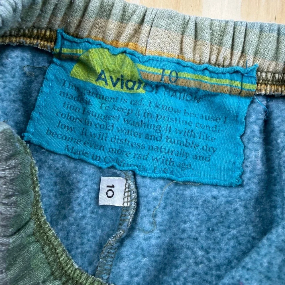 Aviator Nation Boys Rainbow Stripe Sweat Shorts Blue Multi Size 10